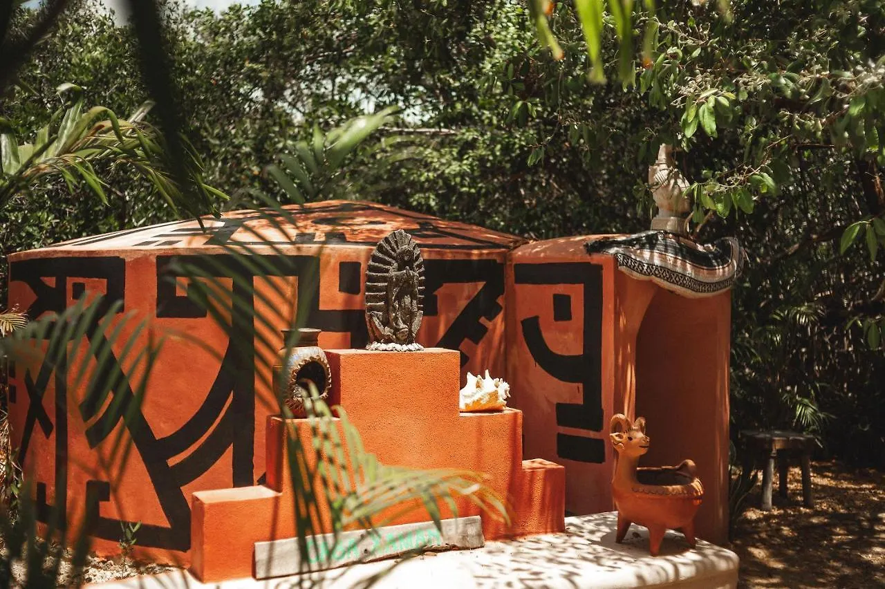 Hotel Casa Coyote Tulum 3*,